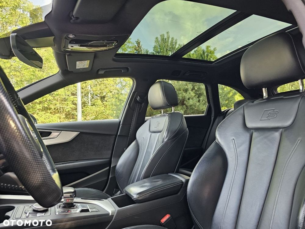 Audi A4 Avant 2.0 TDI Quattro S tronic - 16