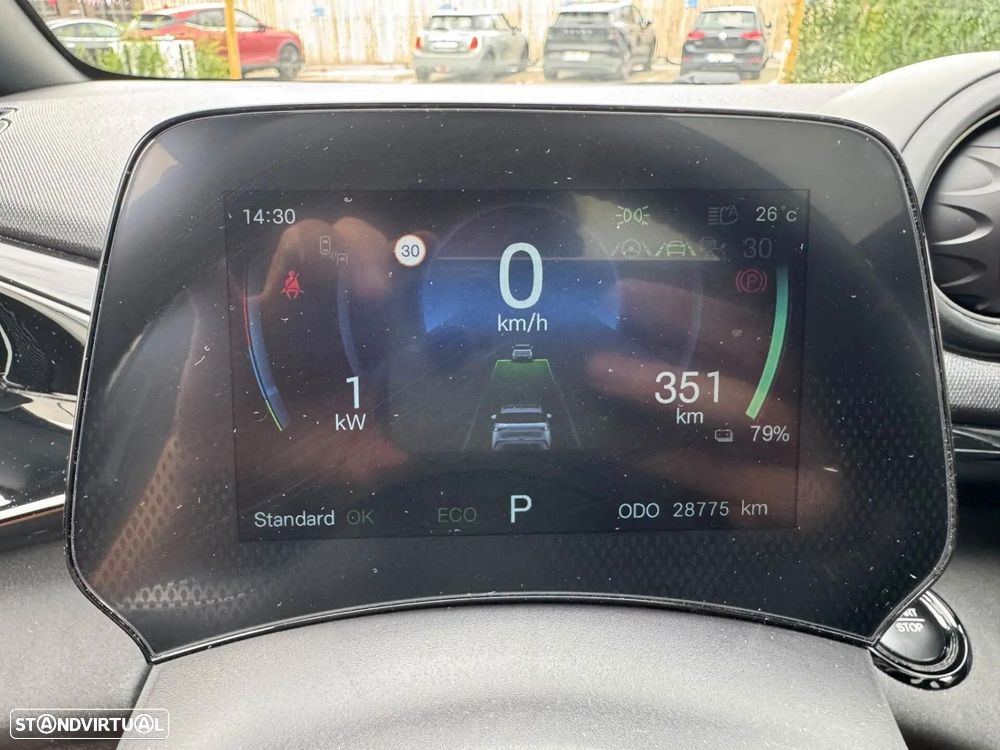 BYD Dolphin 60.4 kWh Design - 9