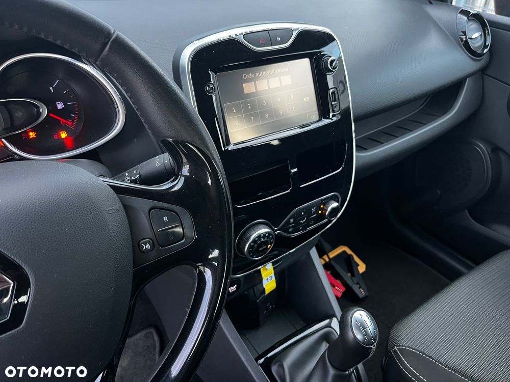 Renault Clio dCi 75 Expression - 10