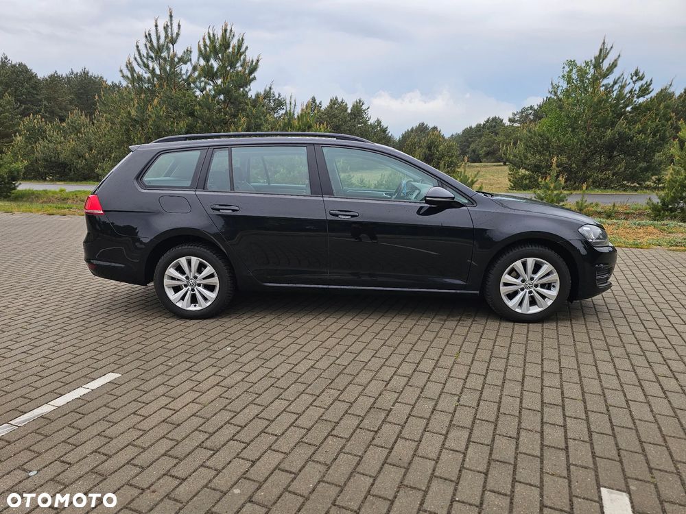 Volkswagen Golf - 5
