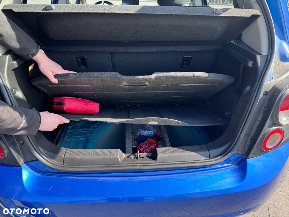 Chevrolet Aveo 1.2 LT - 7