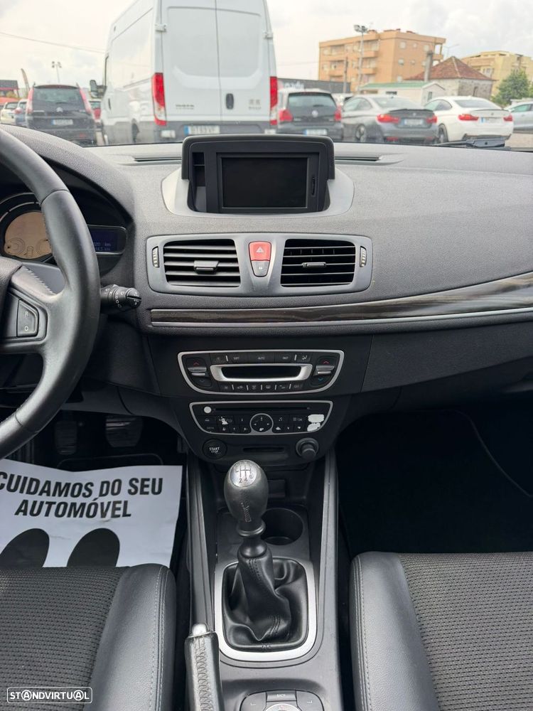 Renault Mégane 1.5 dCi Dynamique - 27