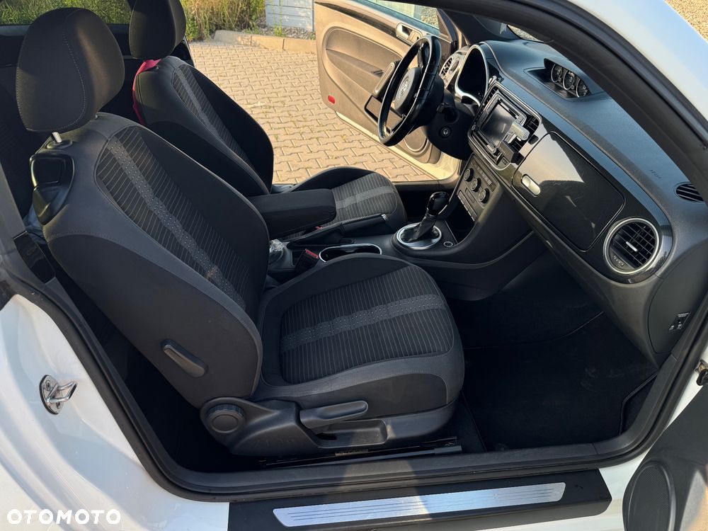 Volkswagen Beetle 1.4 TSI BMT Design DSG - 8