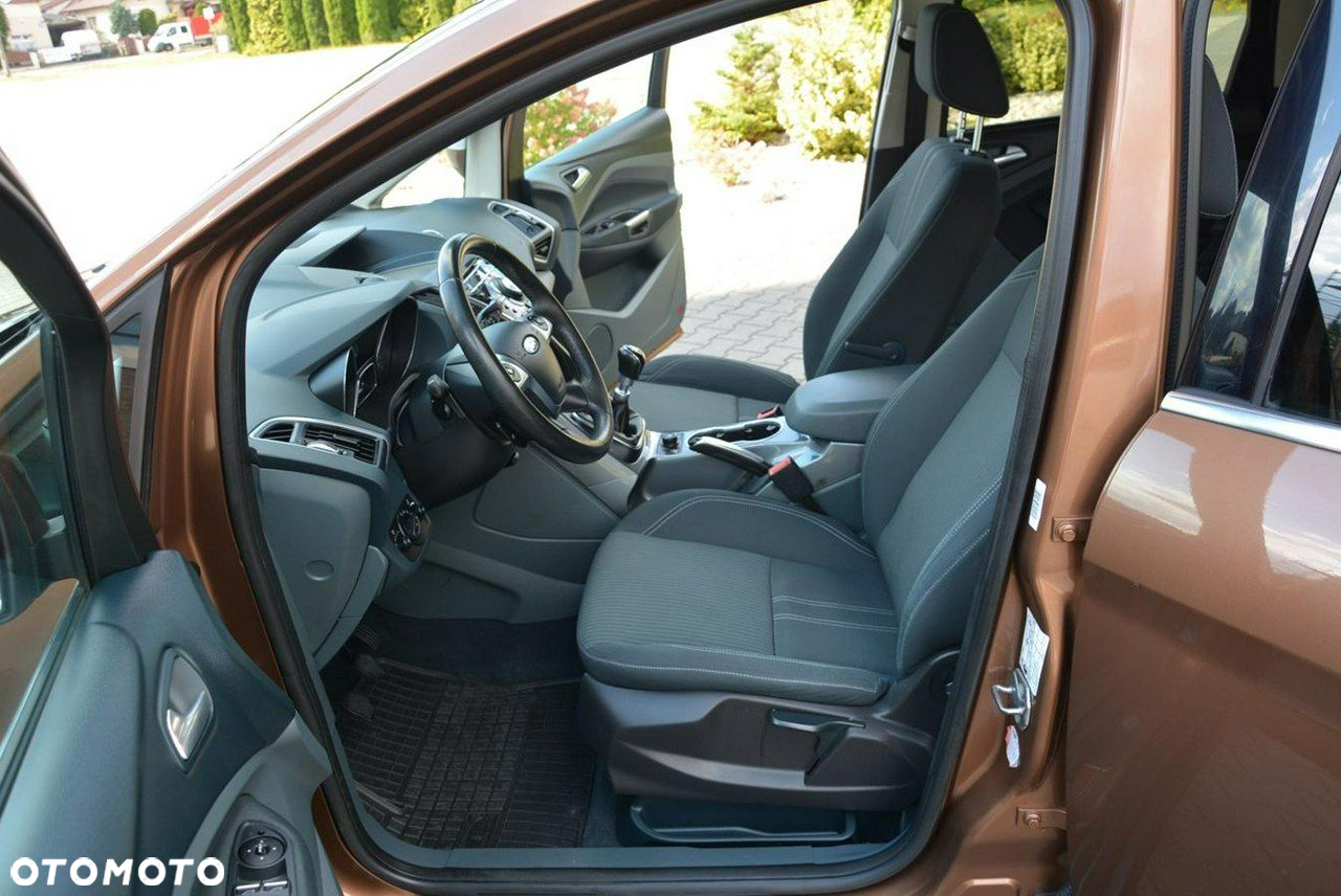 Ford C-MAX 2.0 TDCi Titanium - 21