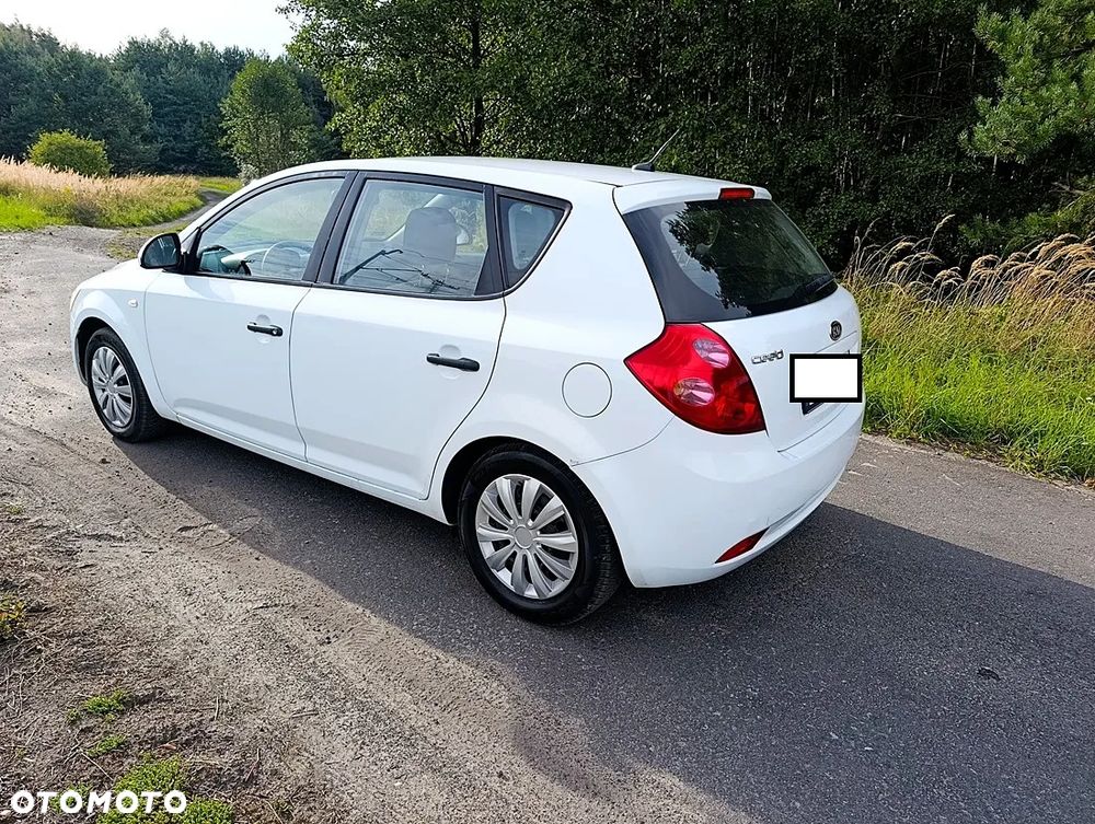 Kia Ceed 1.4 CVVT LX - 6
