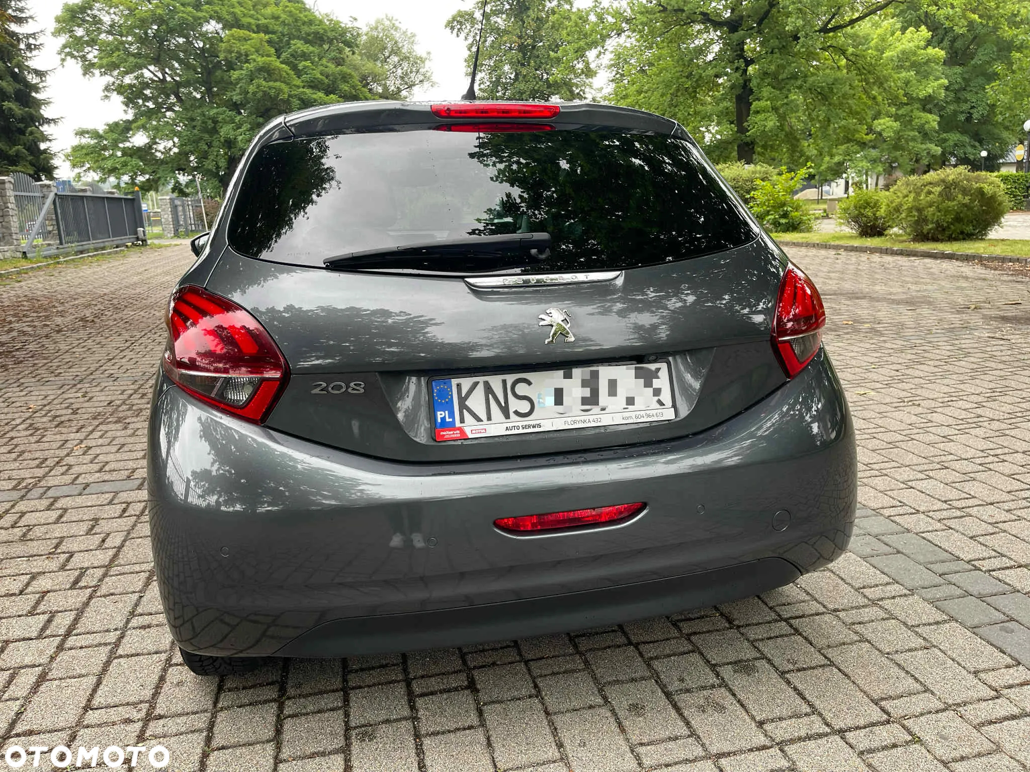 Peugeot 208 1.2 PureTech Allure - 6