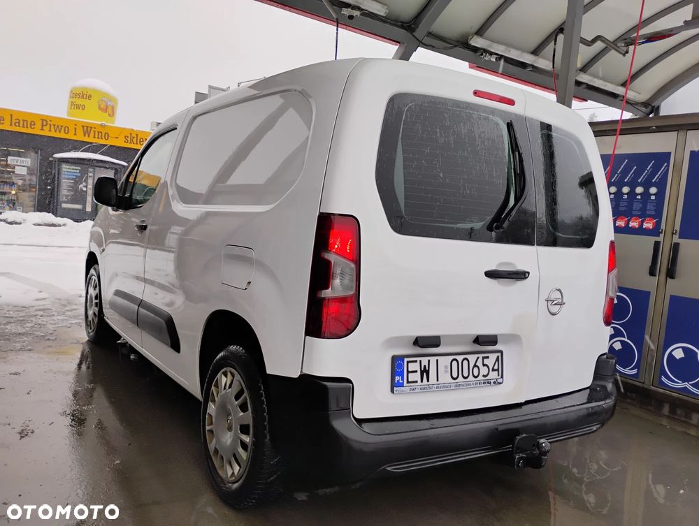 Opel COMBO - 4
