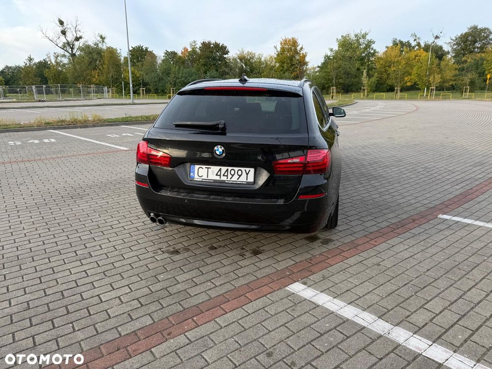 BMW Seria 5 525d xDrive Luxury Line - 18