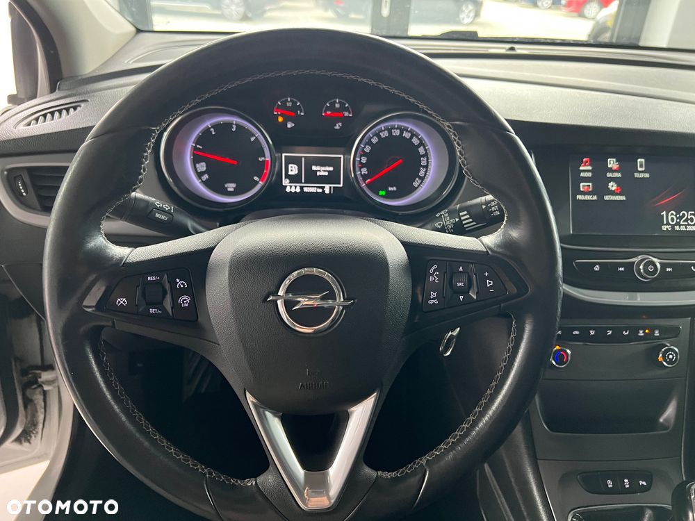 Opel Astra - 14