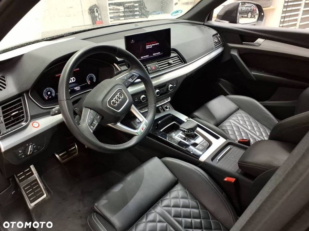 Audi Q5 Sportback - 5