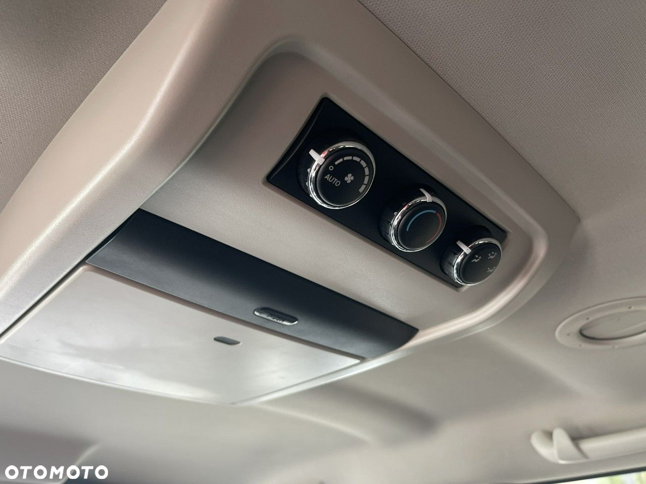 Fiat Freemont 2.0 Multijet 16V DPF Urban - 13