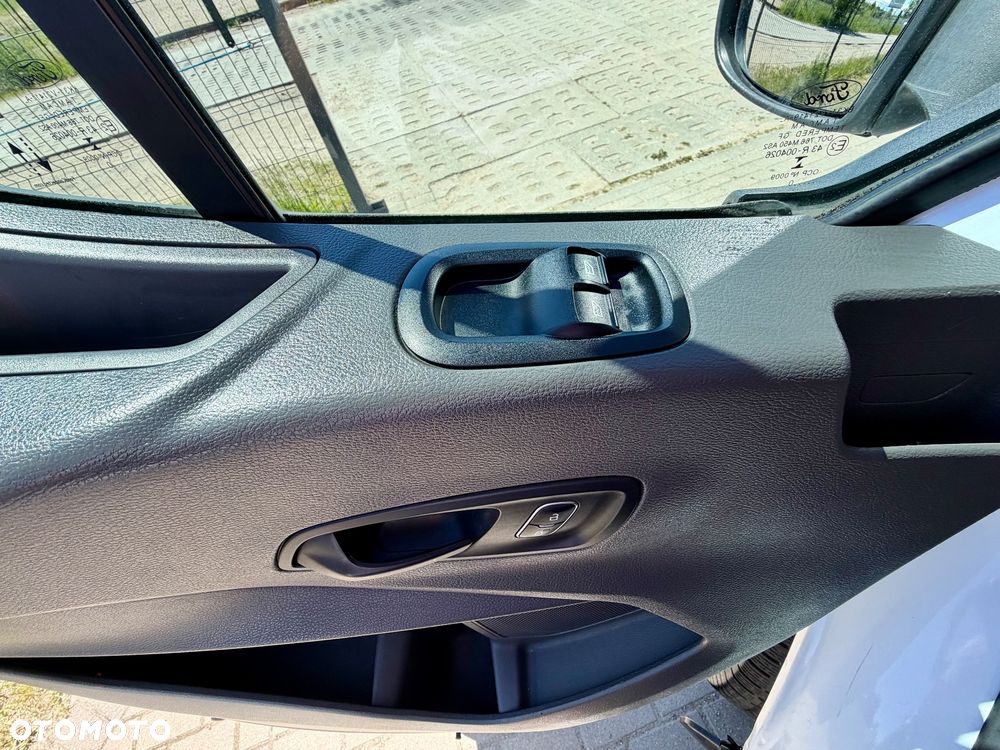 Ford Transit - 6
