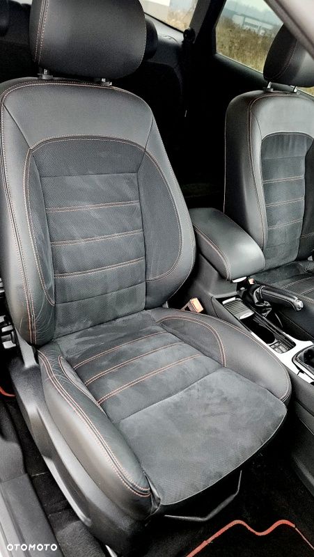 Ford Mondeo SW 2.0 TDCi Titanium S - 21