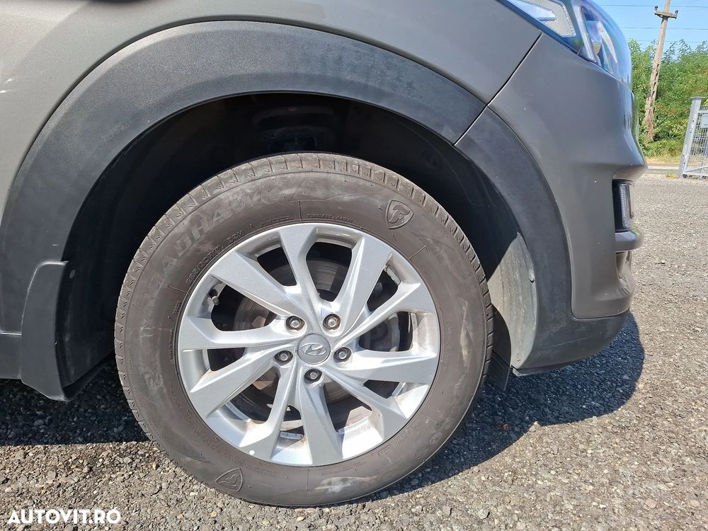 Hyundai Tucson - 16