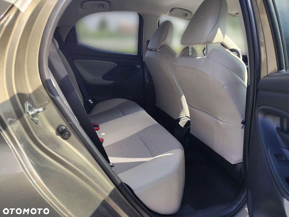 Toyota Yaris 1.5 Selection Elegant CVT - 11