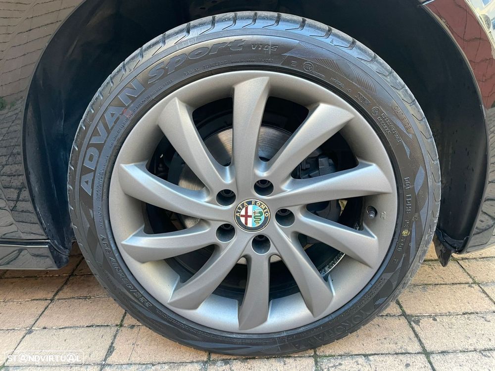 Alfa Romeo Giulietta 1.6 JTDm Veloce - 19