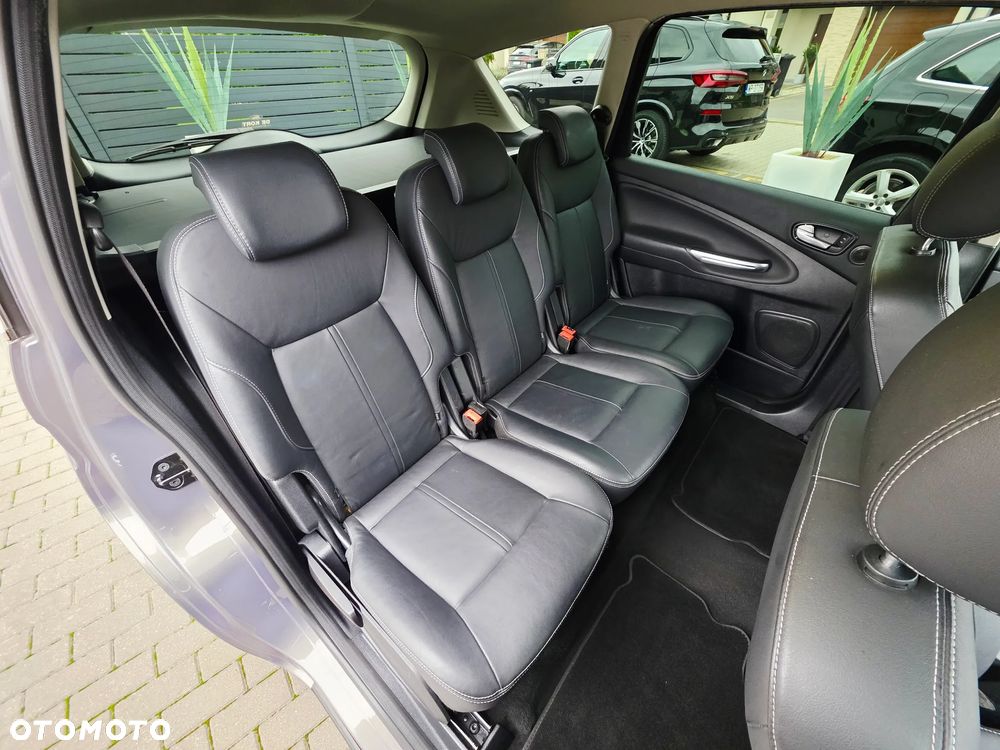 Ford S-Max 1.6 TDCi DPF Titanium - 16