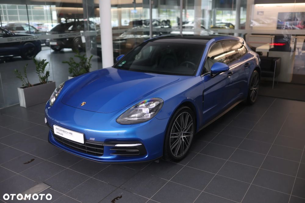 Porsche Panamera 4S - 3