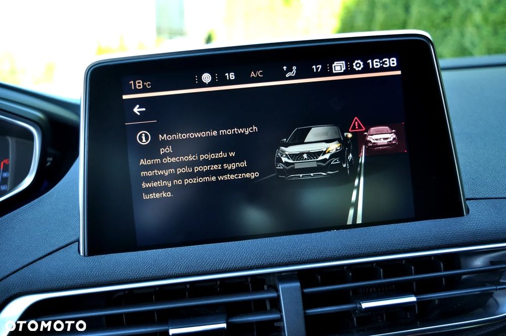 Peugeot 5008 1.2 PureTech Allure S&S - 28