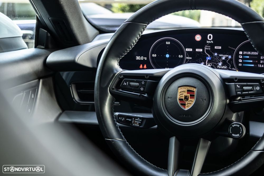 Porsche Taycan Bateria Performance Plus - 19