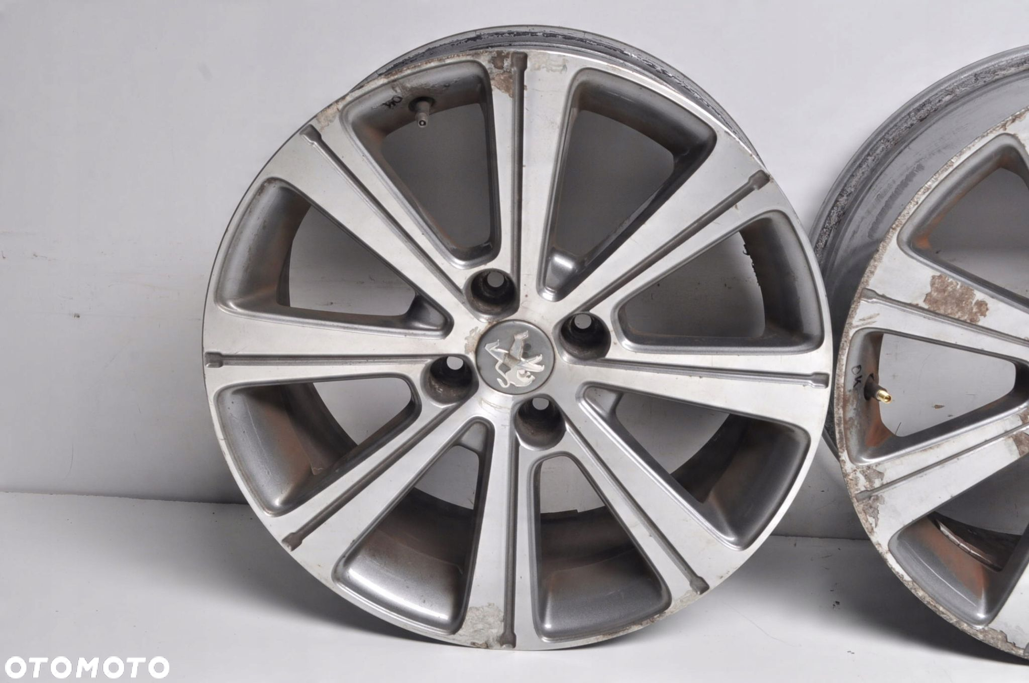 PEUGEOT 308 FELGI ALUMINIOWE R17 7.5J 4X108 ET32 9673707777 - 2