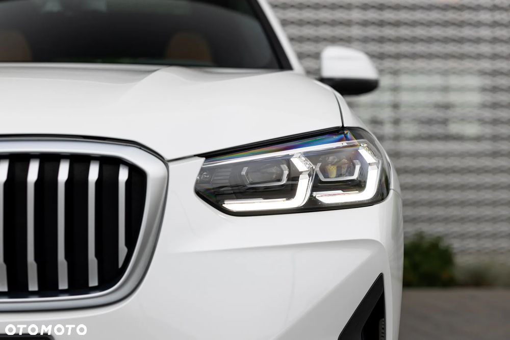 BMW X3 xDrive30i xLine - 11