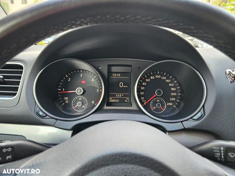 Volkswagen Golf 1.6 TDI DPF BlueMotion Technology Comfortline - 9
