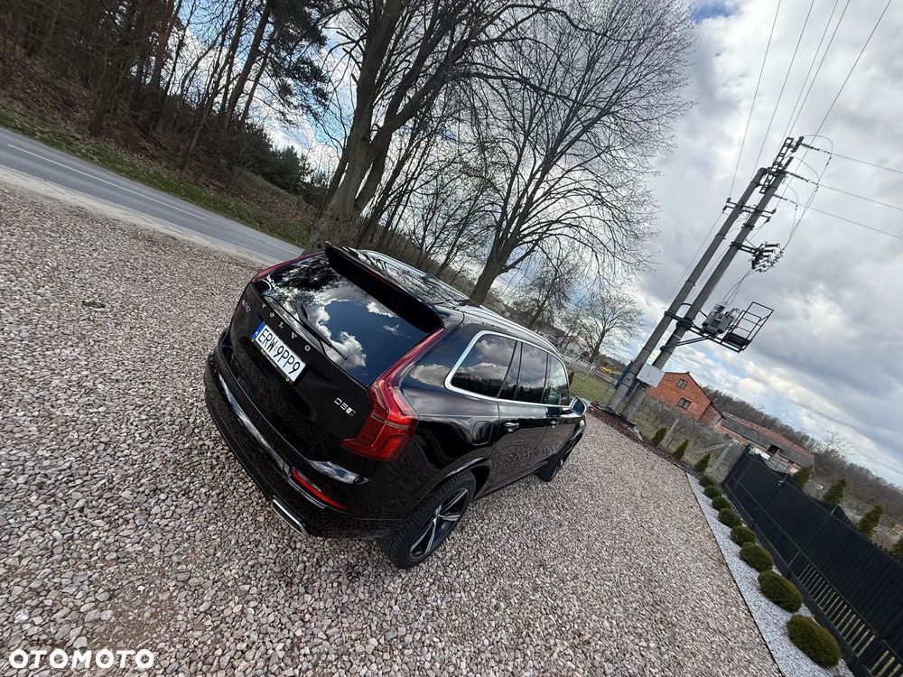 Volvo XC 90 D5 SCR AWD R-Design - 9