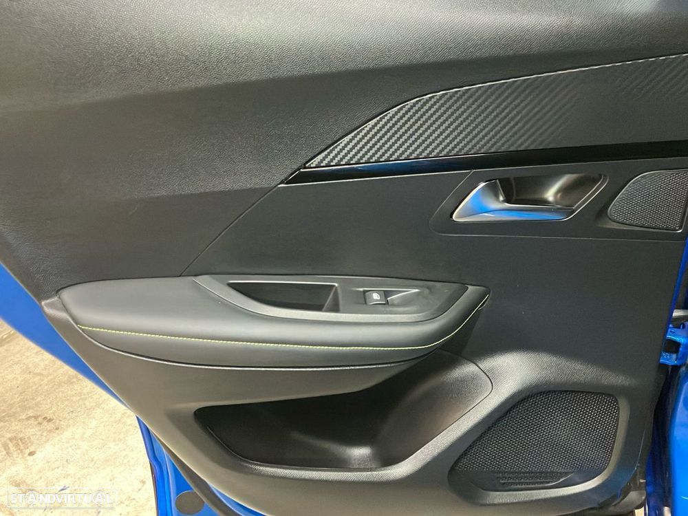 Peugeot e-2008 50 kWh GT - 20