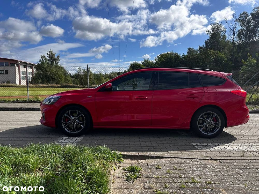 Ford Focus 1.5 EcoBoost Start-Stopp-System ST-LINE - 2