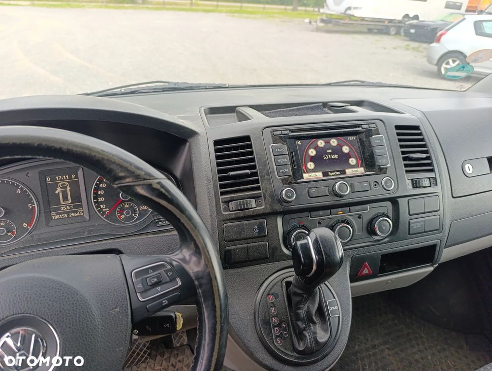 Volkswagen Transporter - 18