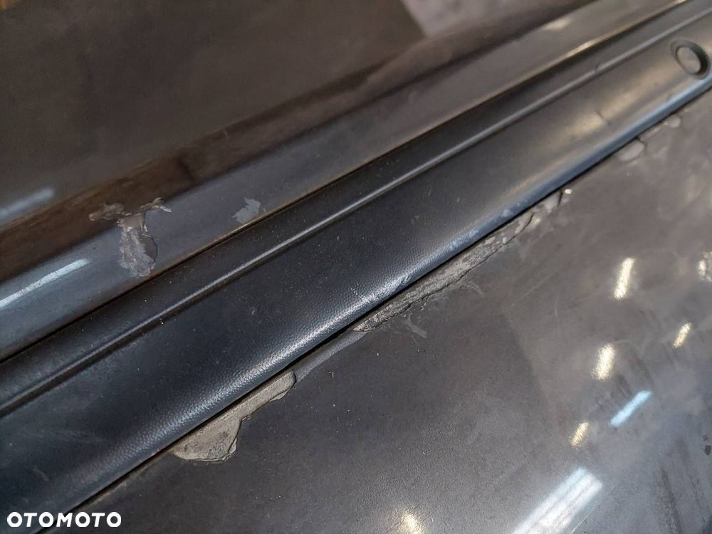 KOMPLETNY TYŁ KLAPA ZDERZAK LAMPA LAMPY SKODA SUPERB I 9152 - 6