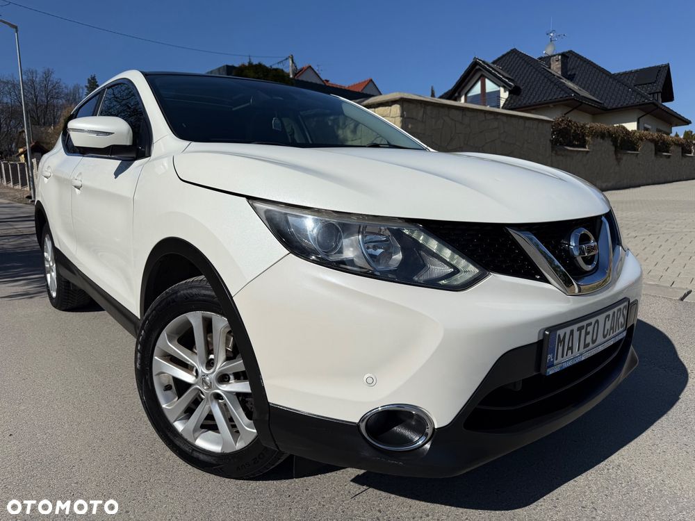 Nissan Qashqai 1.6 DCi 4x4 Tekna - 1
