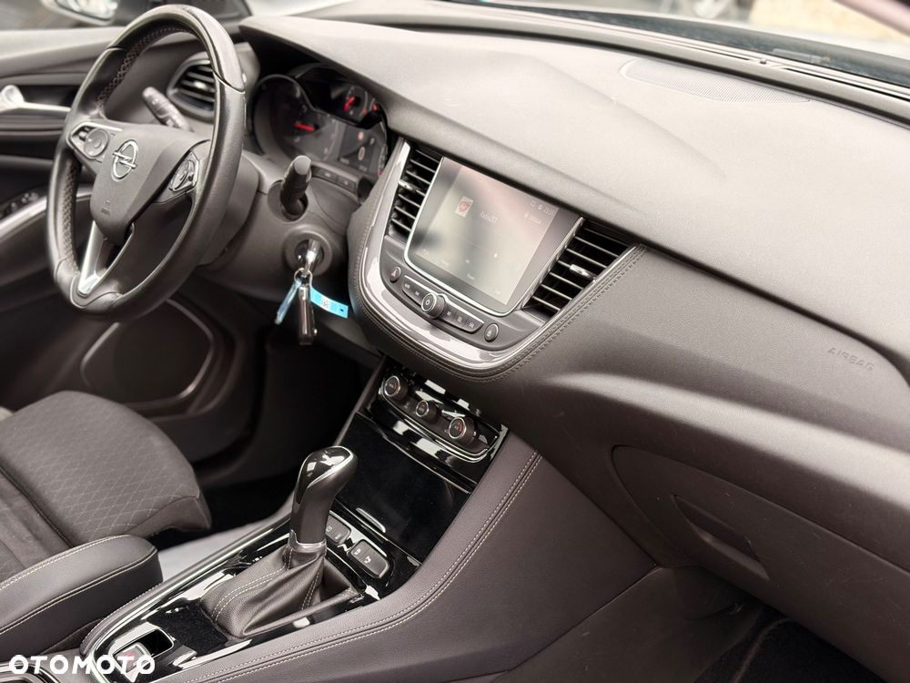 Opel Grandland X 1.2 Start/Stop Automatik 120 Jahre - 24