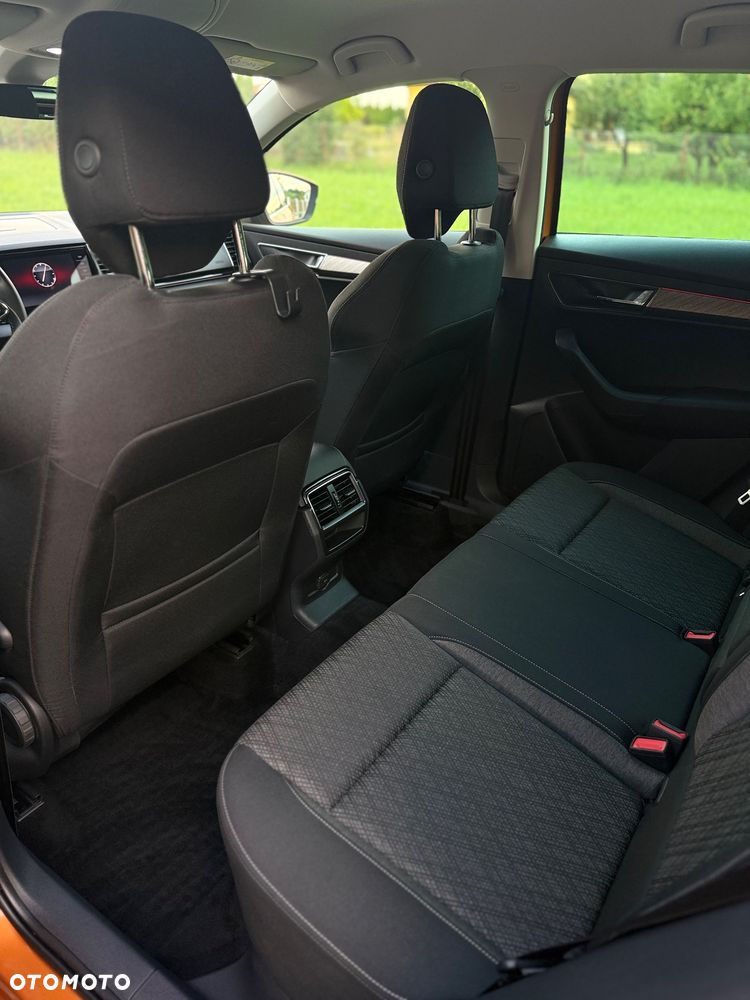 Skoda Karoq 2.0 TDI SCR 4x4 Style DSG - 27