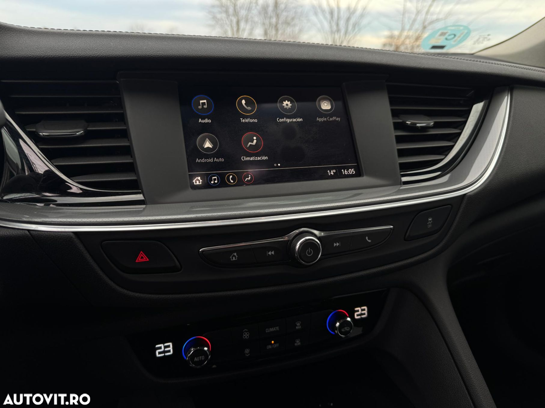 Opel Insignia - 9