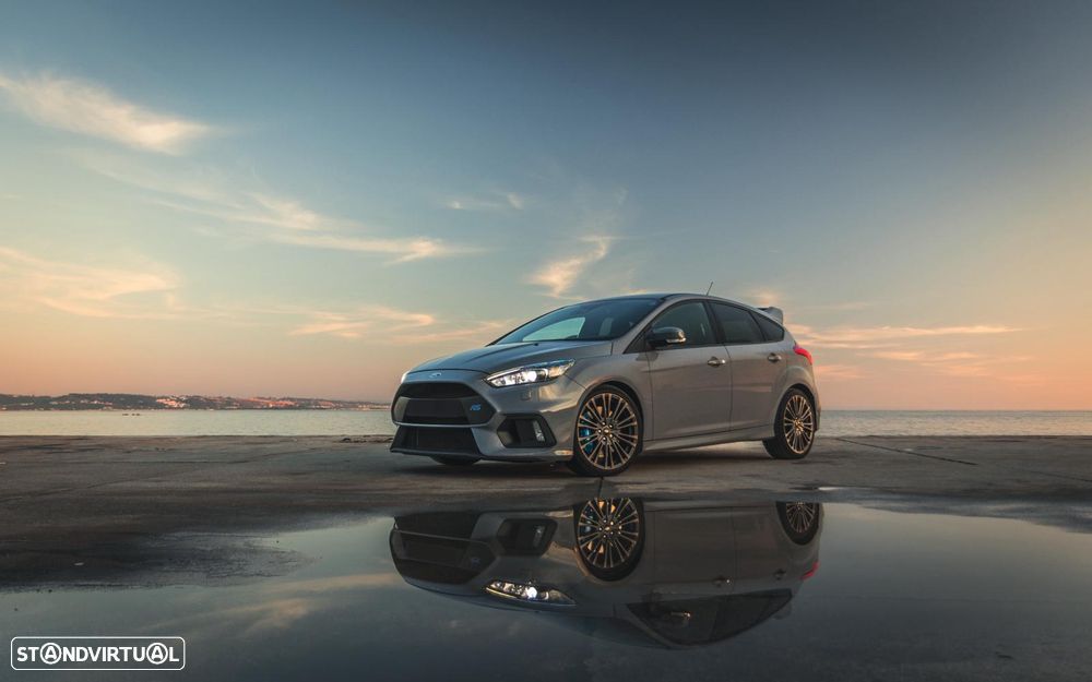 Ford Focus 2.3 EcoBoost RS - 4