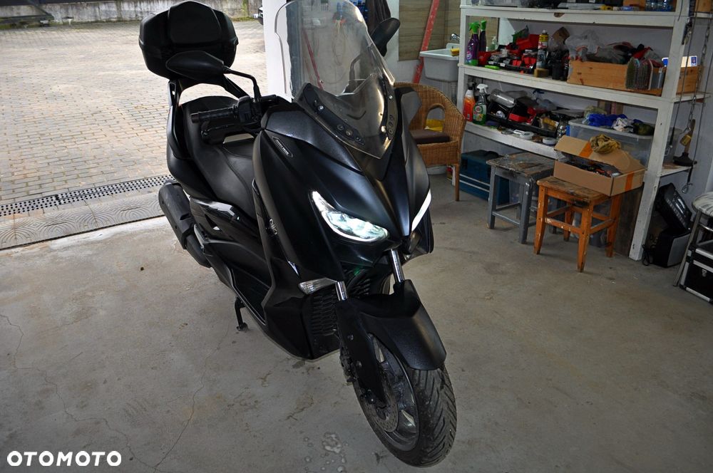 Yamaha X-max - 1
