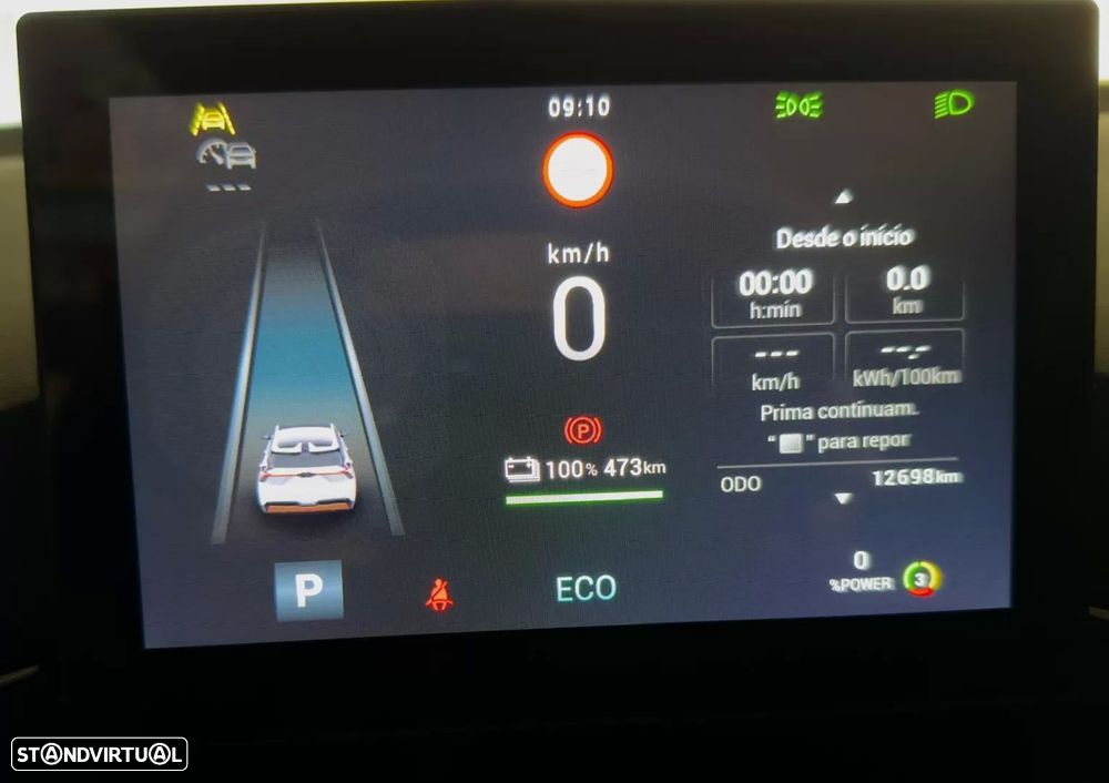 MG MG4 64 kWh Luxury - 8