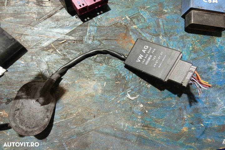 Releu pompa combustibil 1K0906093F 1K0906093F Volkswagen VW Golf 6 [2 - 1