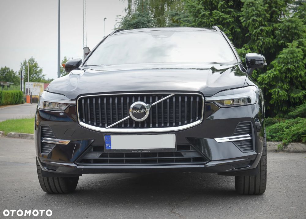 Volvo XC 60 B4 D Momentum - 5