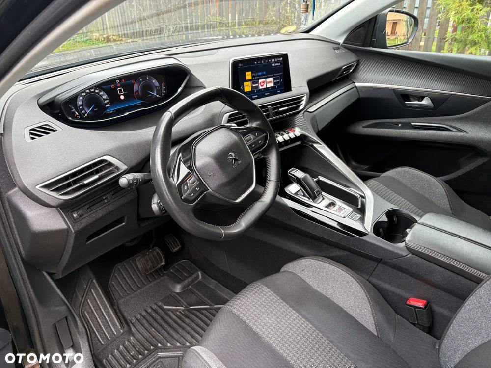 Peugeot 3008 1.5 BlueHDi Active Pack S&S EAT8 - 8