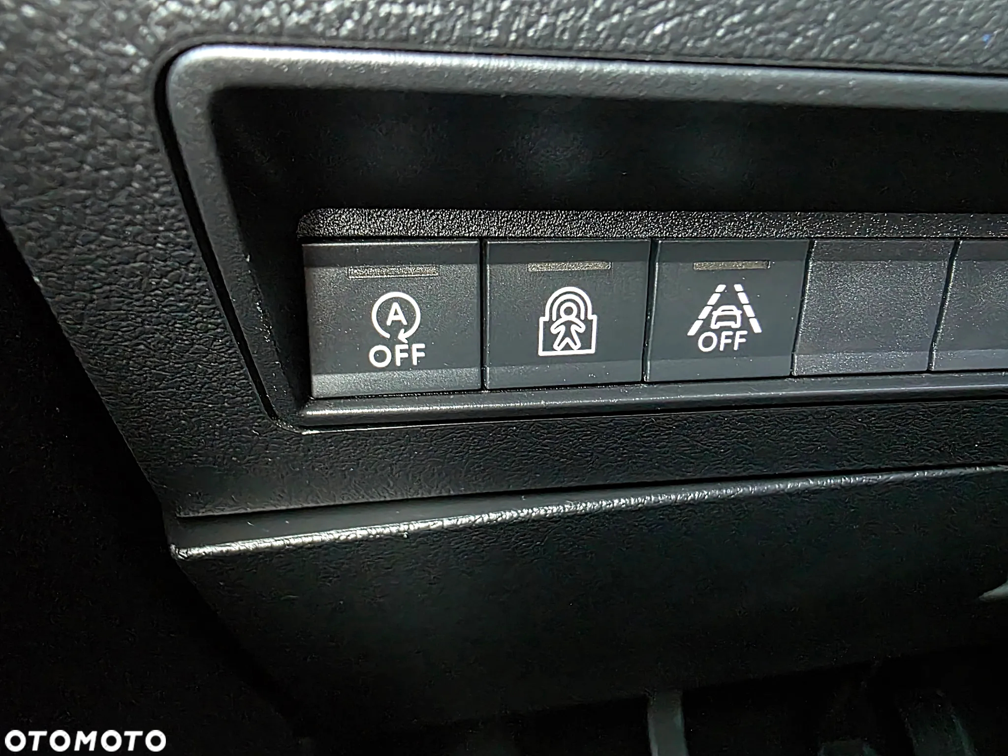 Peugeot Rifter BlueHDI 130 L2 7-Sitzer Allure - 17