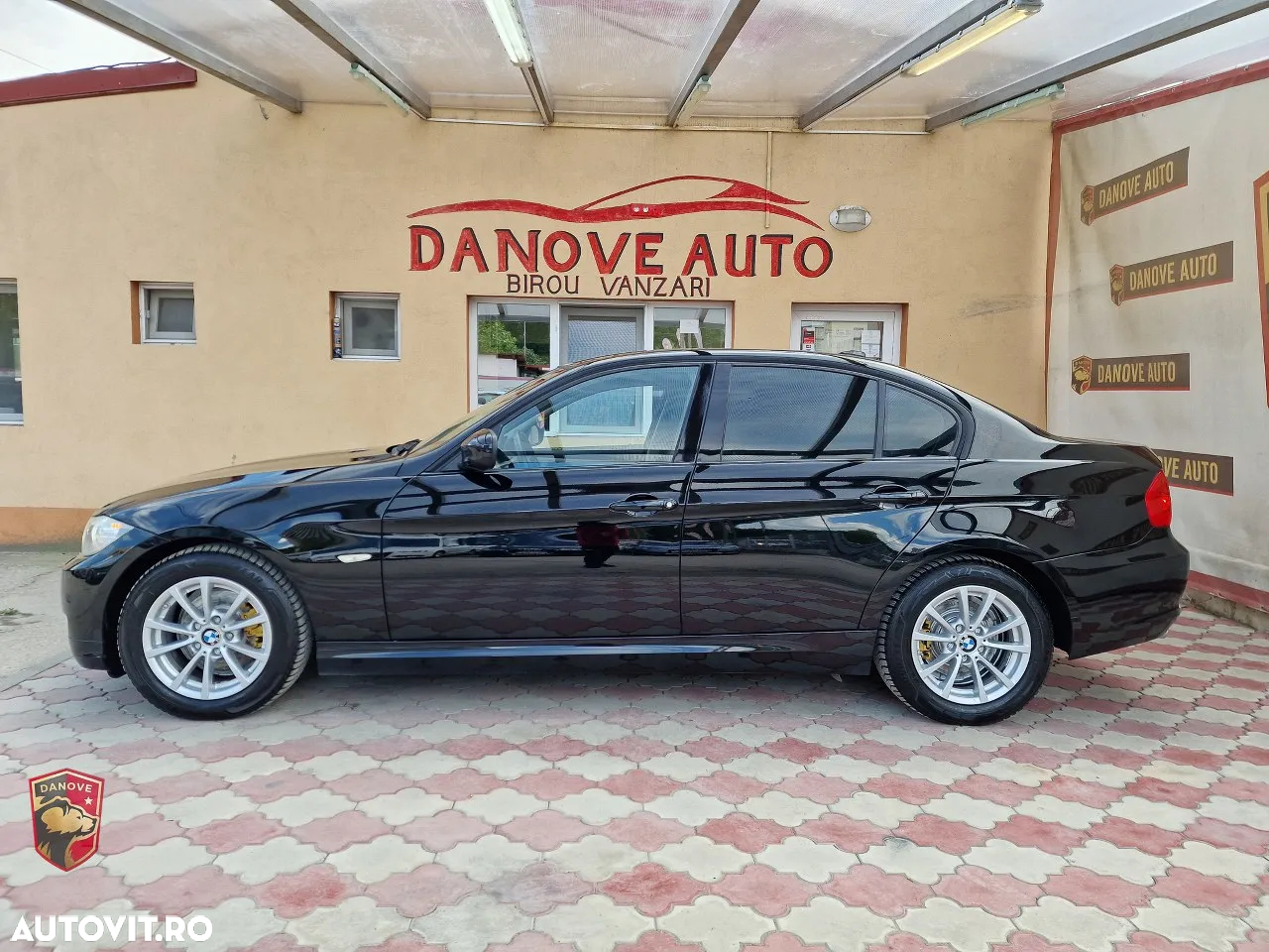 BMW Seria 3 320d xDrive Aut. - 3