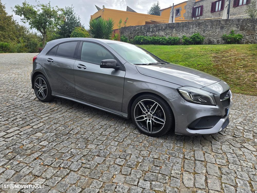 Mercedes-Benz A 180 d AMG Line - 2