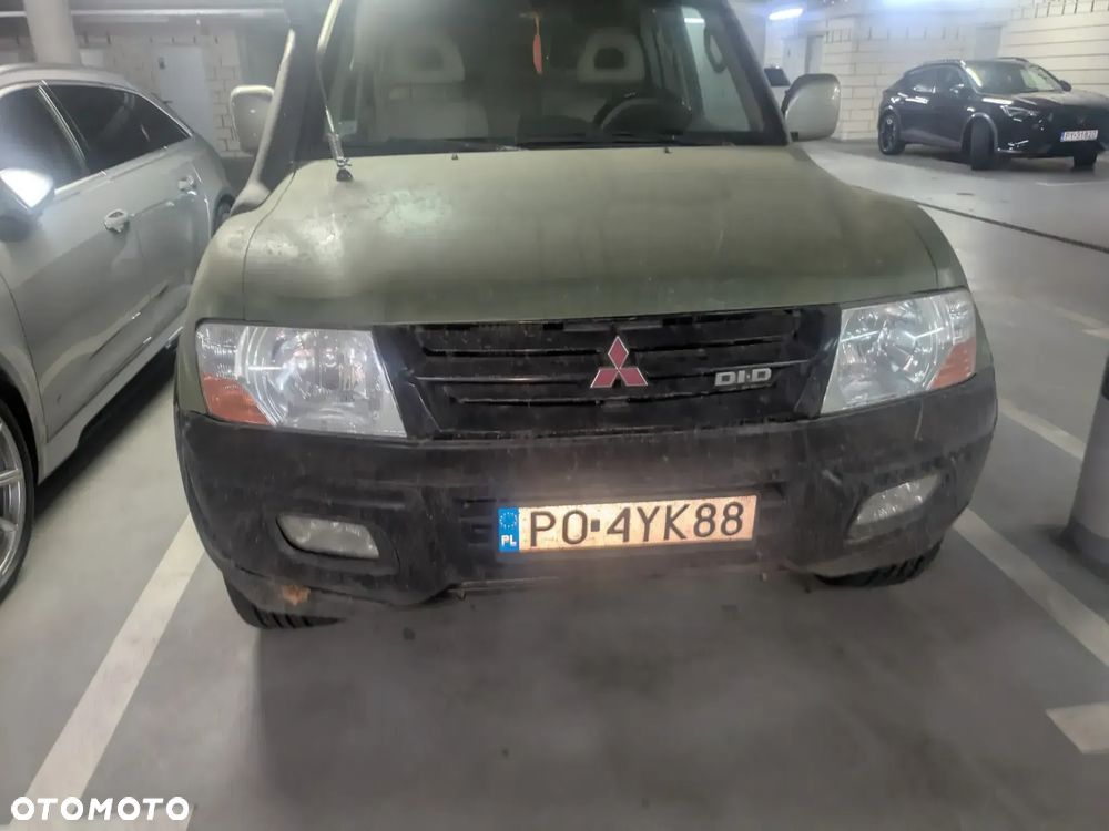 Mitsubishi Pajero 3.2 DID 7os - 1