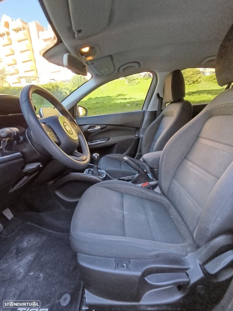 Fiat Tipo 1.3 M-Jet Lounge Tech - 15