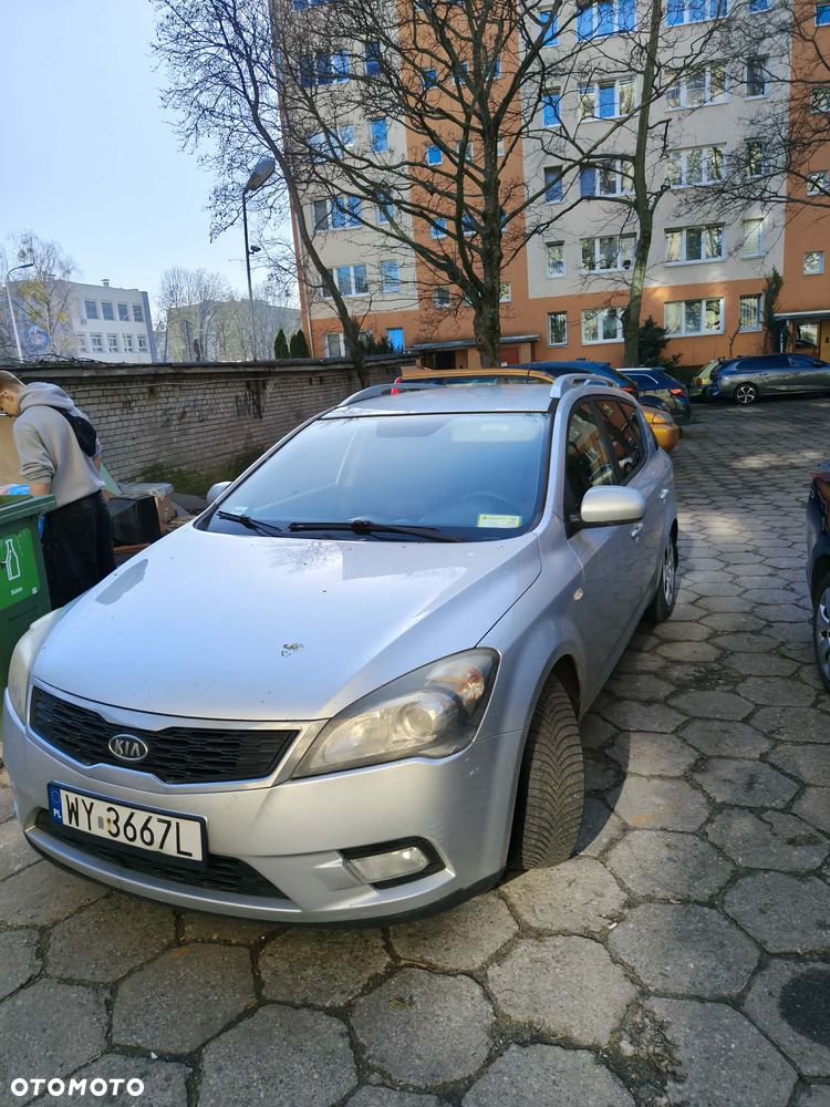 Kia Ceed 1.6 Crdi L - 2