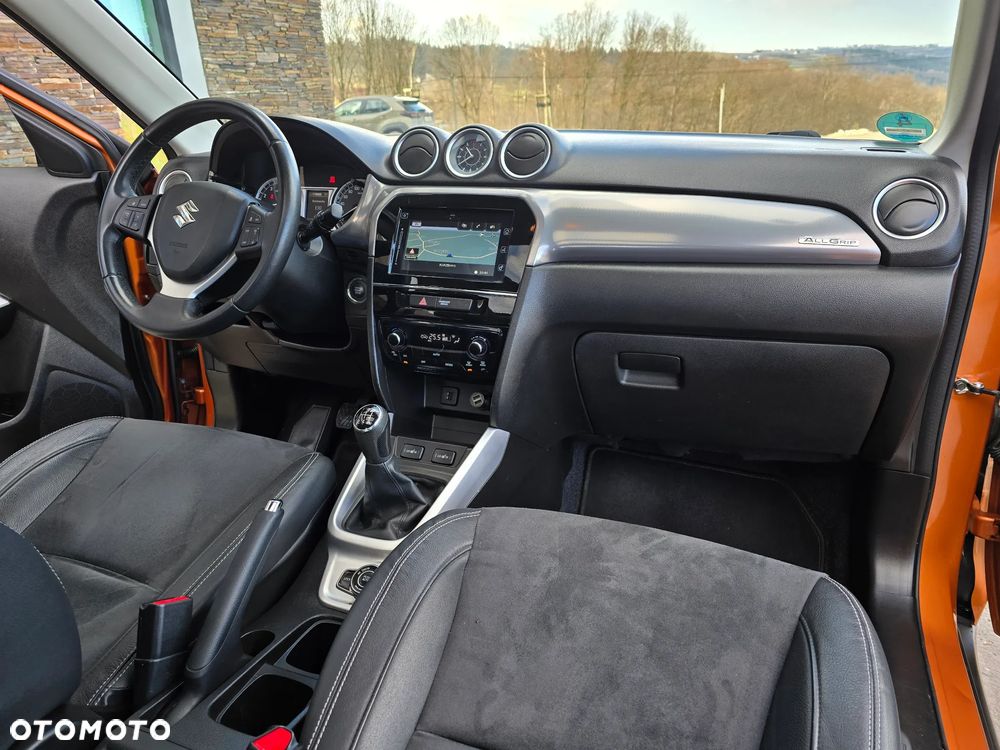 Suzuki Vitara 1.6 (4x4) Allgrip Comfort+ - 18
