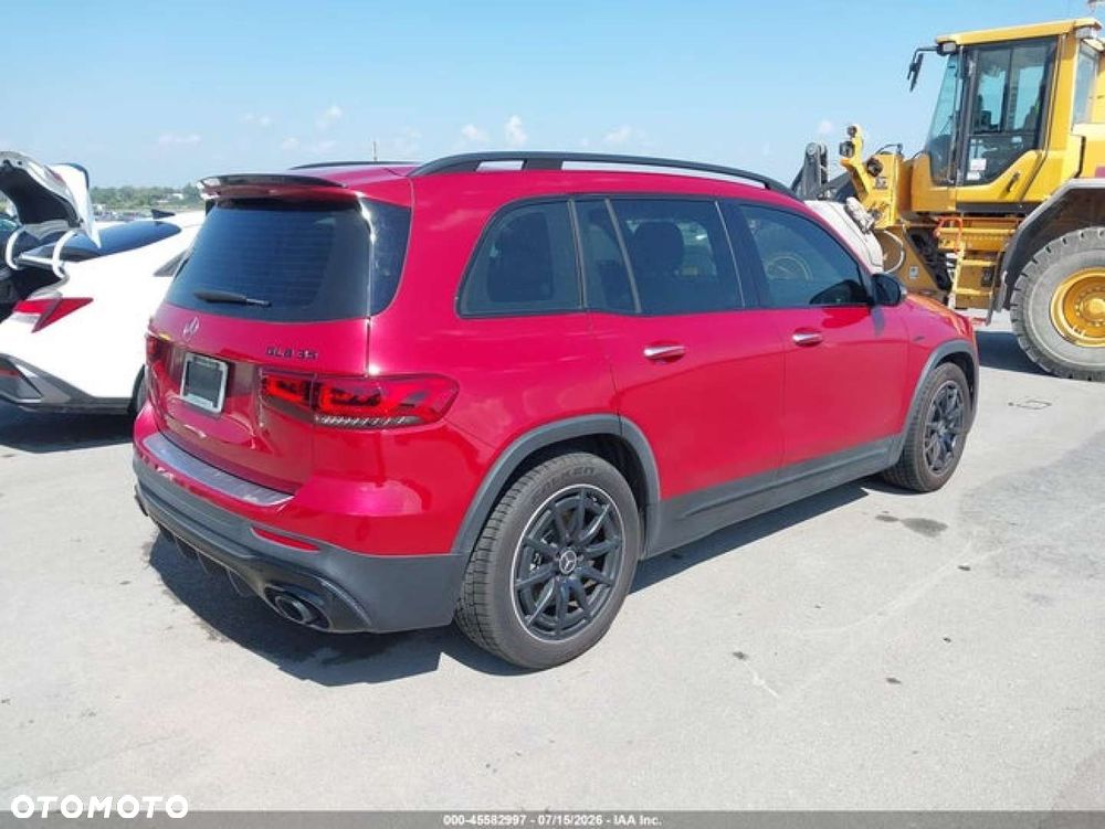 Mercedes-Benz GLB - 6